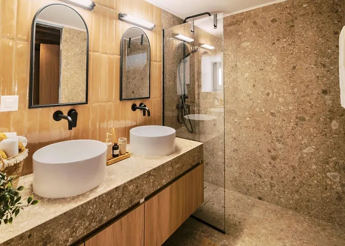 Rizes Traditional House 펜션 Fánai